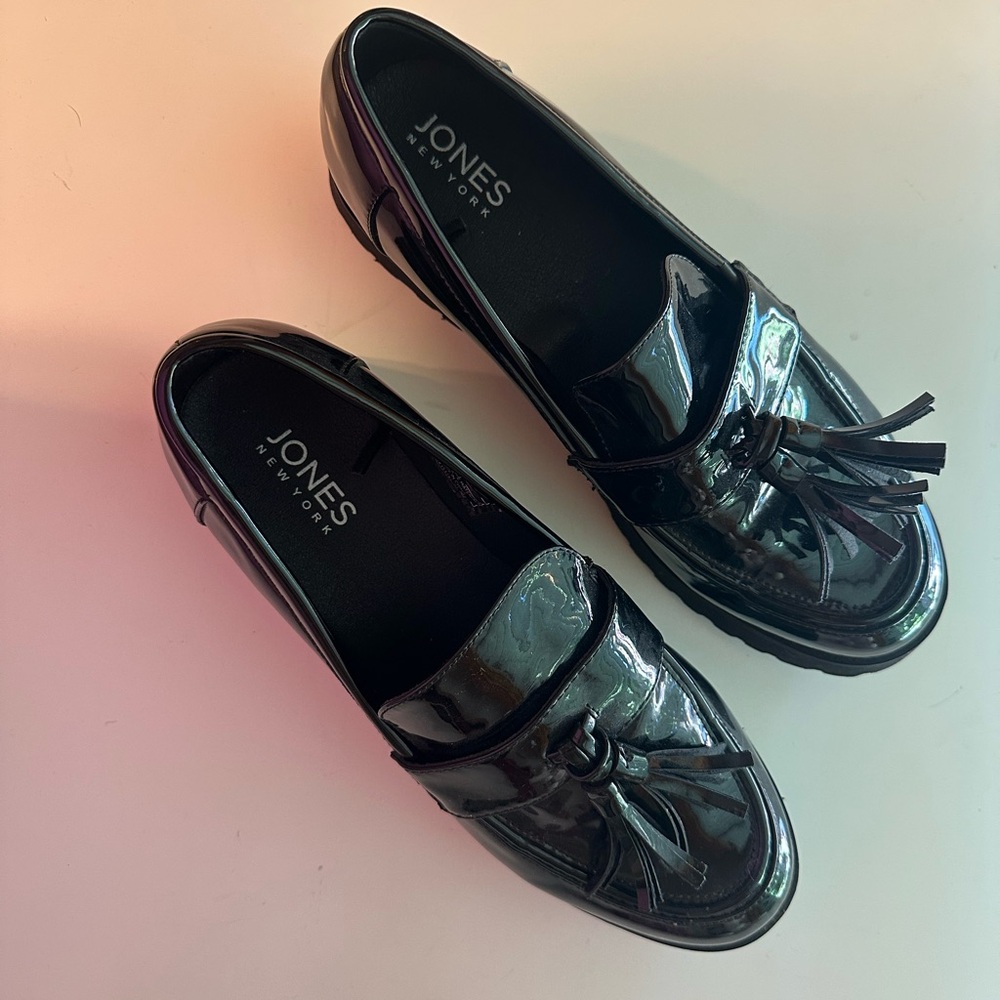 Jones New York Glossy Black Loafers